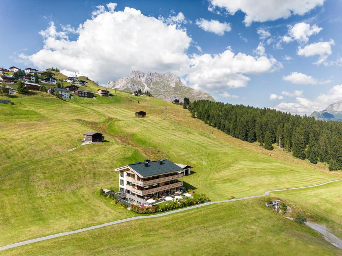 Chalet Hohe Welt - Luxury Apartments Lech am Arlberg Bagian luar foto