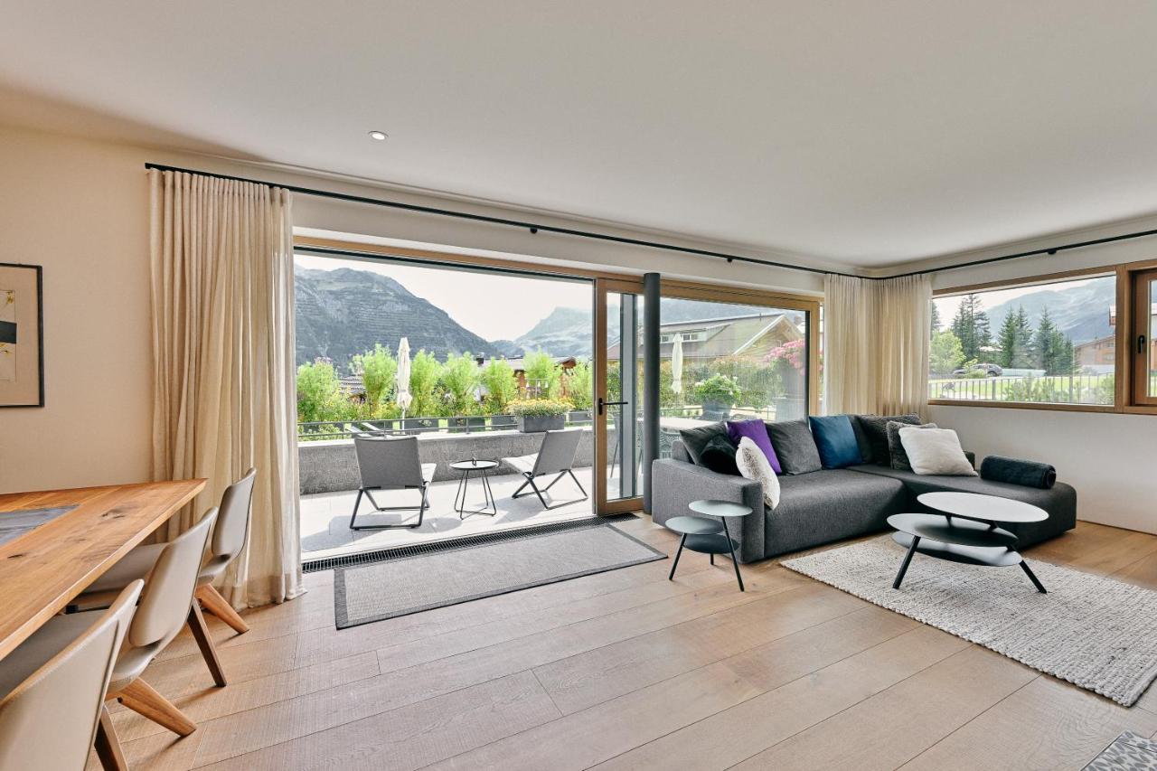 Chalet Hohe Welt - Luxury Apartments Lech am Arlberg Bagian luar foto