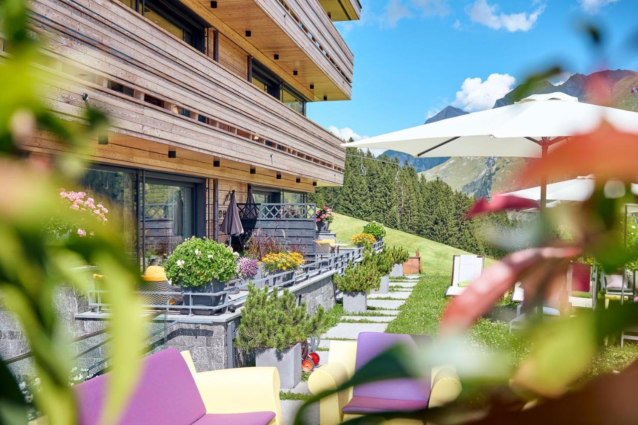 Chalet Hohe Welt - Luxury Apartments Lech am Arlberg Bagian luar foto