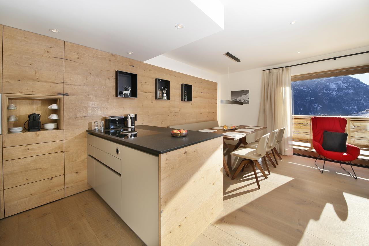 Chalet Hohe Welt - Luxury Apartments Lech am Arlberg Bagian luar foto
