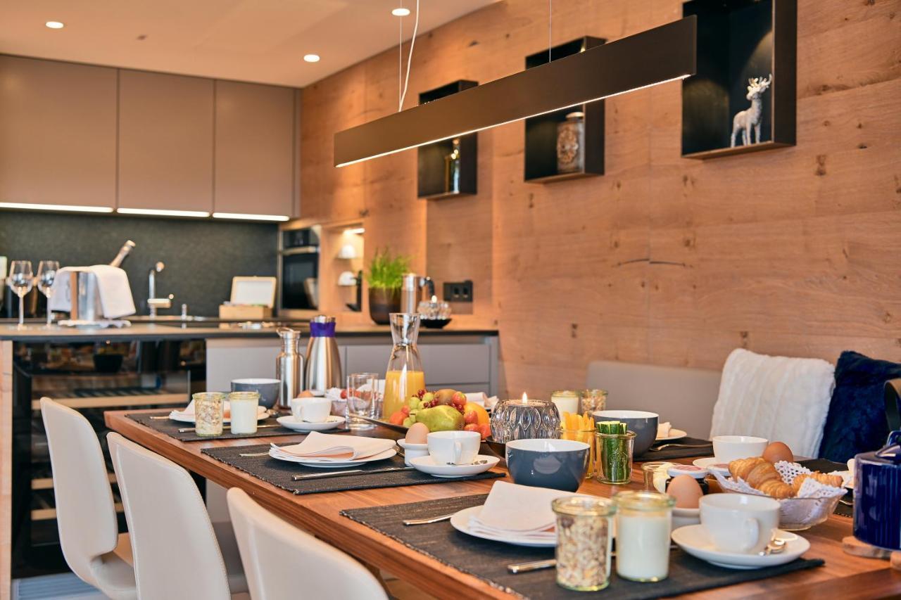 Chalet Hohe Welt - Luxury Apartments Lech am Arlberg Bagian luar foto