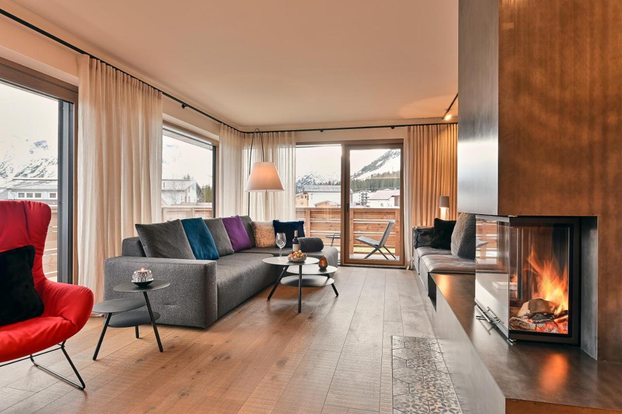 Chalet Hohe Welt - Luxury Apartments Lech am Arlberg Bagian luar foto